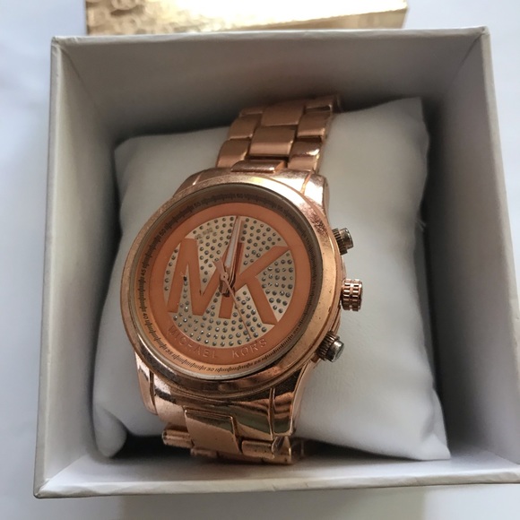 Michael Kors Jewelry - Michael Kors watch band needs repair